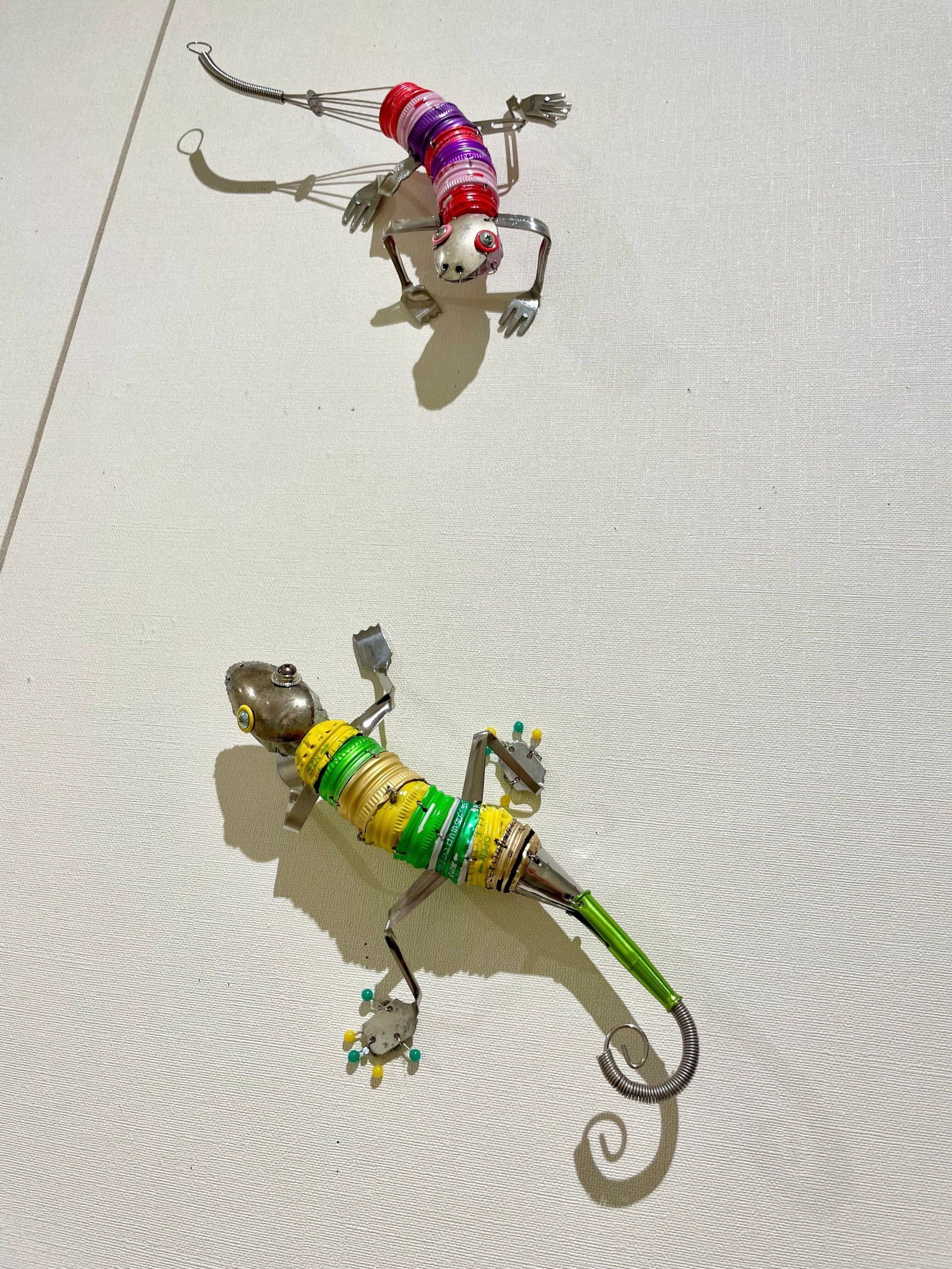 ヤモリのような立体作品の画像